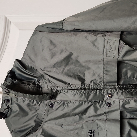 Columbia Packable Men's S lightweight jacket - Picture 3 of 13